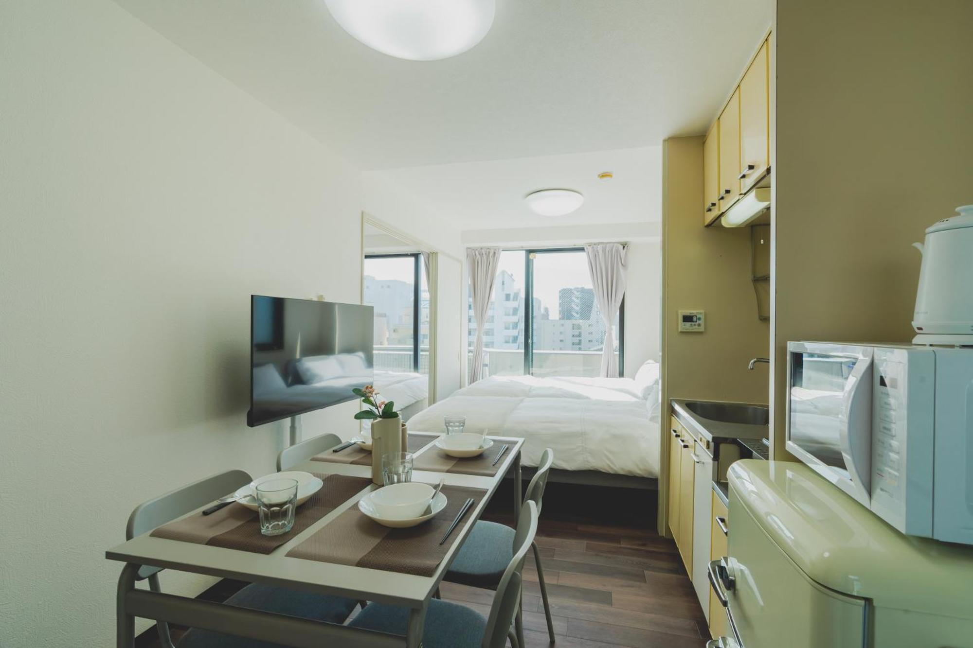 Blossom Coat Sakuragawa Aparthotel โอซาก้า ภายนอก รูปภาพ