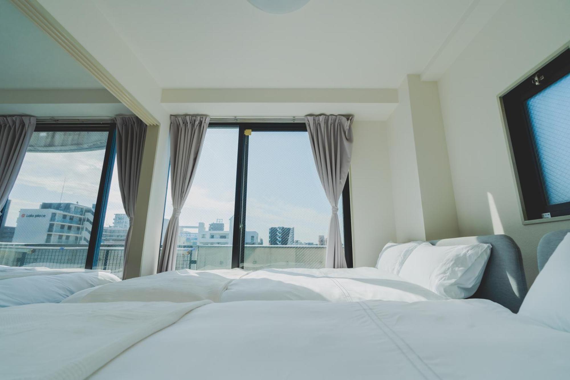 Blossom Coat Sakuragawa Aparthotel โอซาก้า ภายนอก รูปภาพ