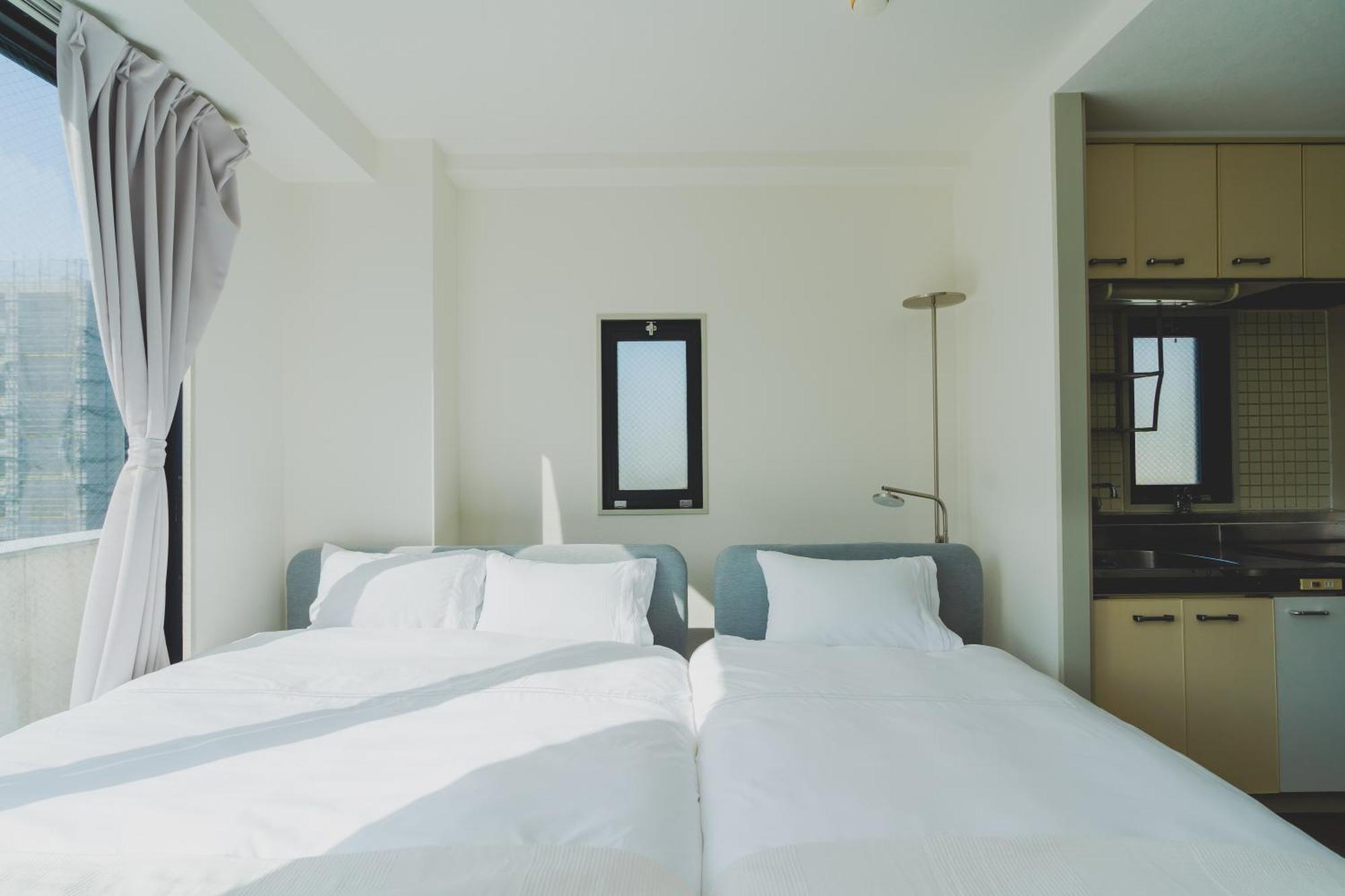 Blossom Coat Sakuragawa Aparthotel โอซาก้า ภายนอก รูปภาพ
