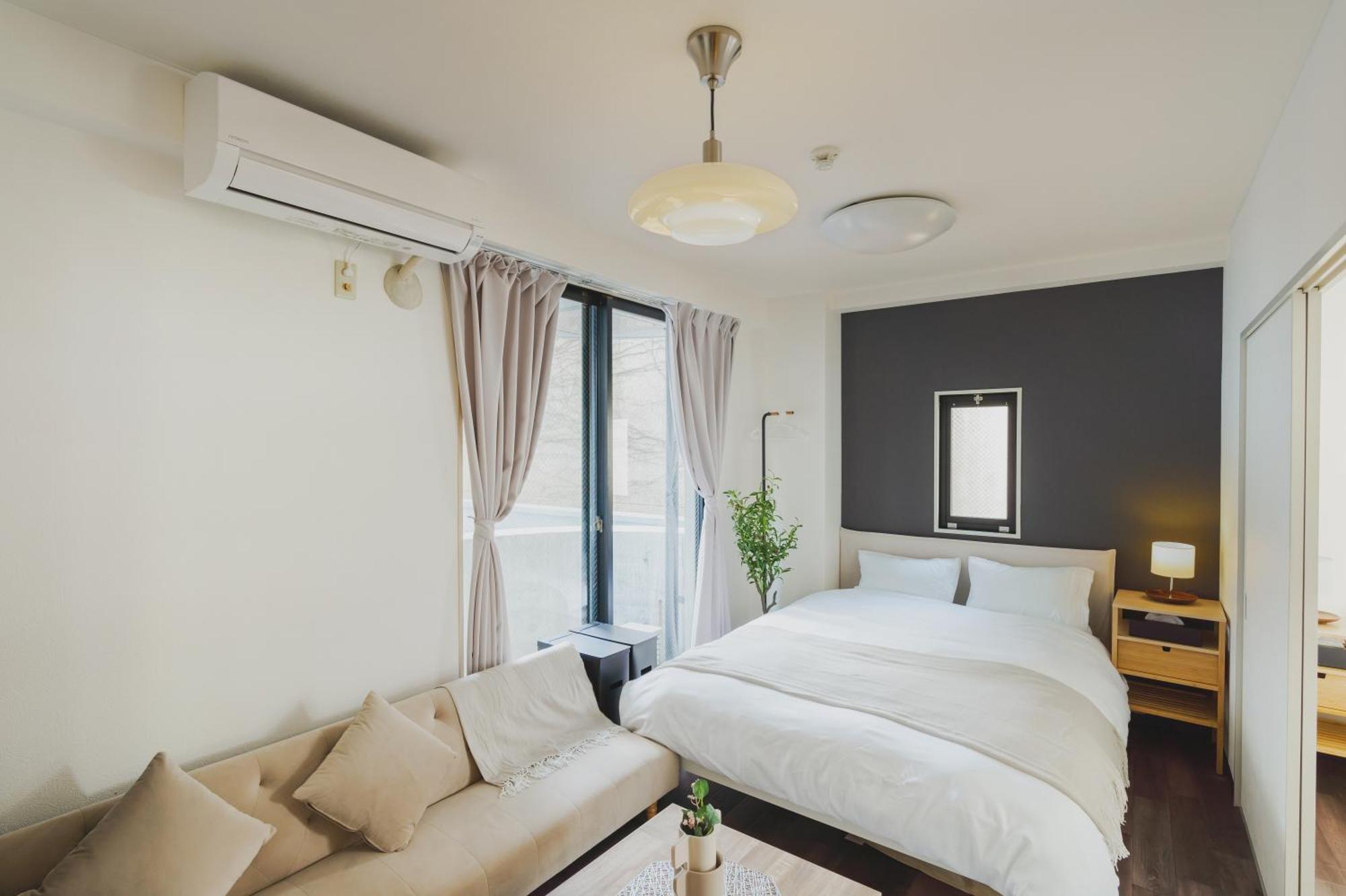 Blossom Coat Sakuragawa Aparthotel โอซาก้า ภายนอก รูปภาพ